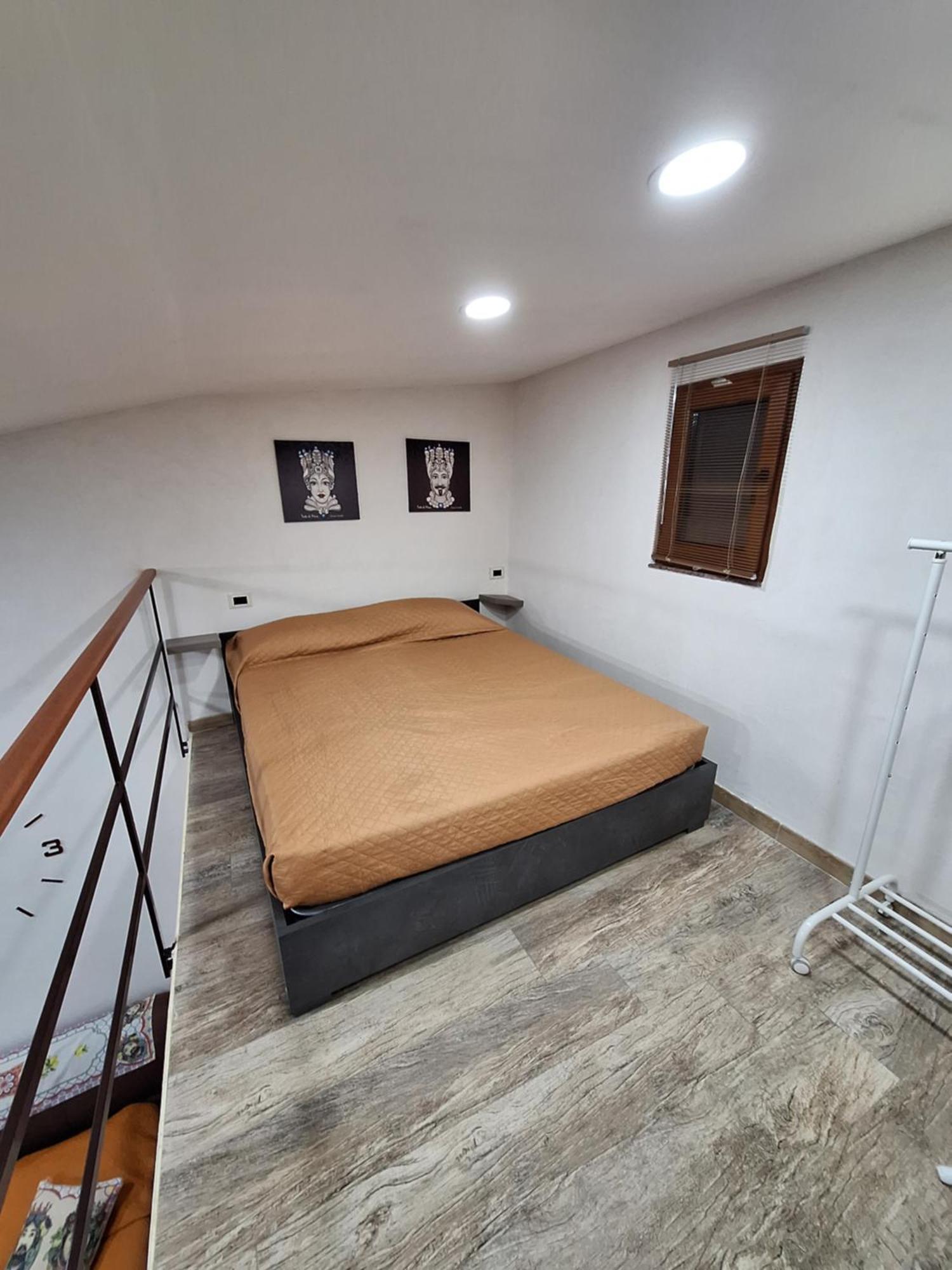 קטאניה Tapia'S Rooms Big מראה חיצוני תמונה
